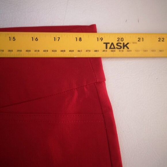 Ricki's Ladies Red Size XXL Pull On Style Capri Length Pants - Picture 10 of 12